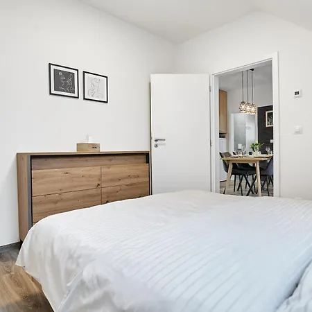 Attic By Mountain Ways Daire